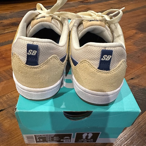Nike SB Alley Oop Club Gold Midnight Navy CJ0882 700 Men's Size 7 - Picture 6 of 8
